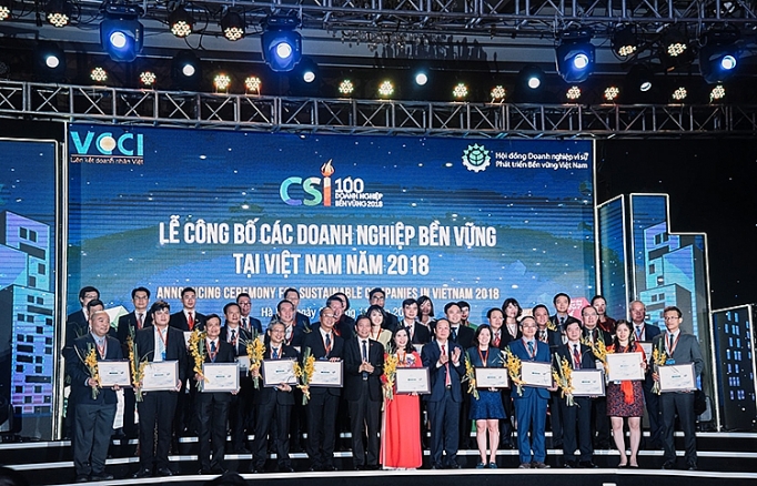 akzonobel viet nam nam thu 2 lien tiep duoc vinh danh top 100 doanh nghiep ben vung