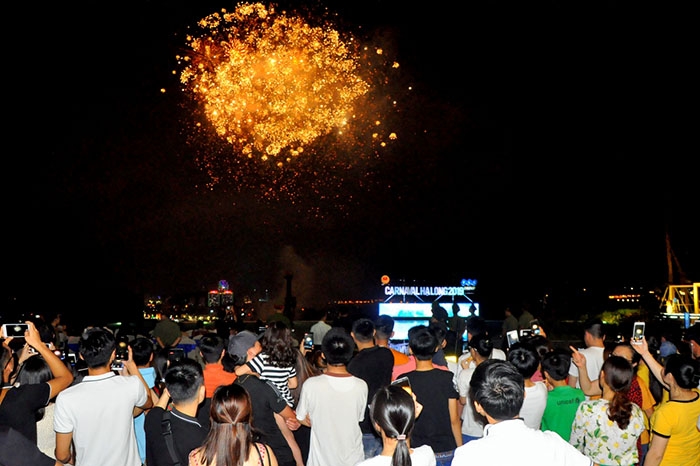 carnaval ha long 2019 tu ky quan den ky quan