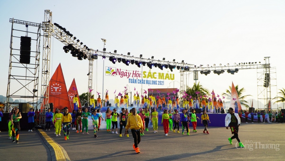 Đây là lần đầu tiên Quảng Ninh tổ chức chương trình Carnaval mùa Đông tại đảo ngọc Tuần Châu 