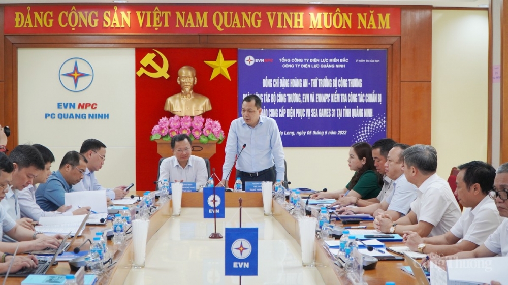 Thứ trưởng Bộ Công Thương Đặng Hoàng An chỉ đạo tại buổi làm việc