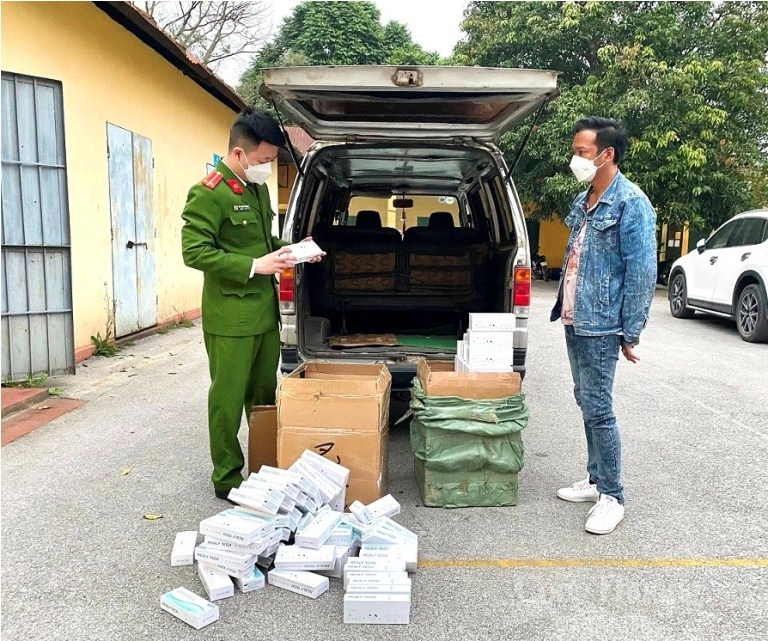 Lạng Sơn xử lý nhiều  vụ vận chuyển, buôn bán kit test và  thuốc điều trị Covid-19 không rõ nguồn gốc