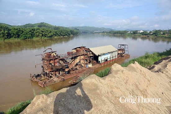 Yên Bái chấn chỉnh khai thác khoáng sản nhưng “trên bảo dưới không nghe”