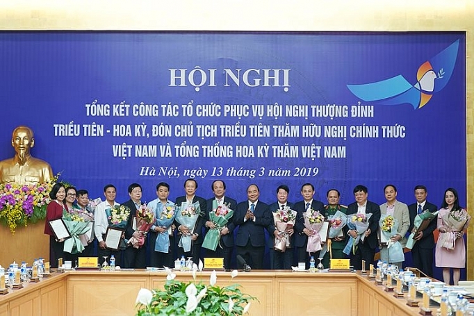 thu tuong du hoi nghi tong ket cong tac to chuc phuc vu hoi nghi thuong dinh hoa ky trieu tien 116932