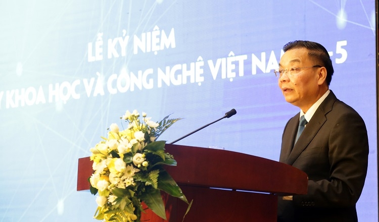 Chuyển dịch mạnh về đầu tư cho khoa học và công nghệ