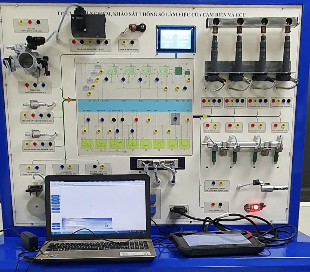 Chế tạo thành công thiết bị phục vụ công tác đào tạo ngành công nghệ kỹ thuật ô tô