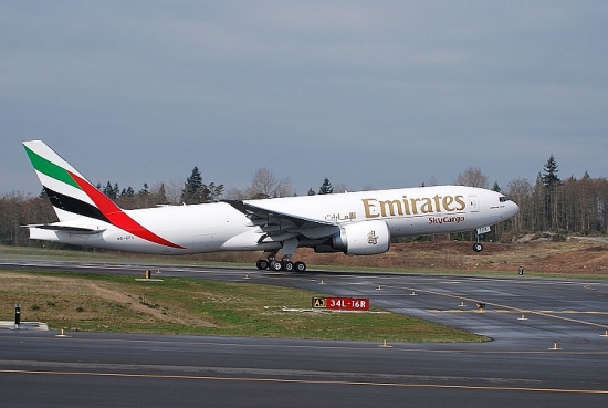 emirates skycargo ket noi cac diem den tren the gioi voi hon 10000 chuyen bay