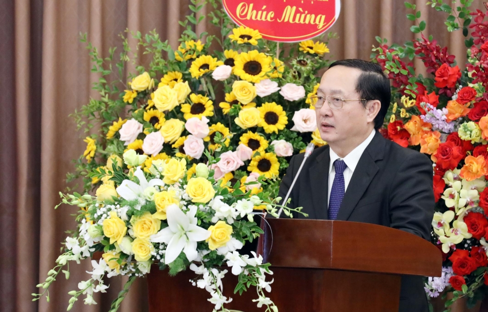 5118-bo-truong-huynh-thanh-dat