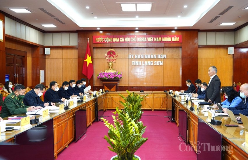 Bộ Công Thương cùng Lạng Sơn tìm cách tháo gỡ ùn tắc hàng hóa sớm nhất tại các cửa khẩu