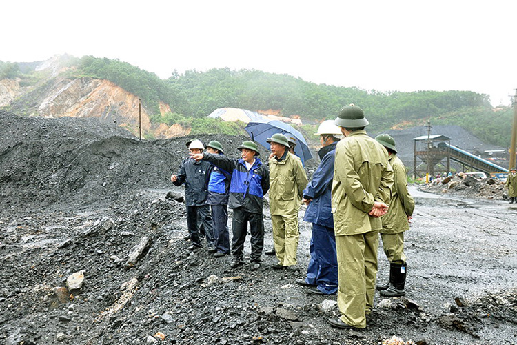 Hai đảng bộ - một nhiệm vụ