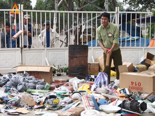 Đà Nẵng tiêu hủy gần 14.000 đơn vị hàng hóa vi phạm