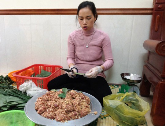 gia tang vu vu dac san nem chua xu thanh van chay hang