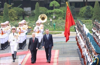 Tổng thống Argentina và Phu nhân thăm cấp Nhà nước tới Việt Nam