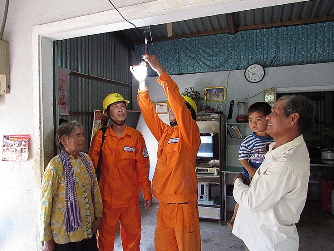 Hậu Giang: Nỗ lực phủ kín điện vùng sâu, vùng xa