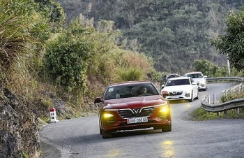 VinFast Lux - ‘Trải nghiệm BMW, giá Camry’?