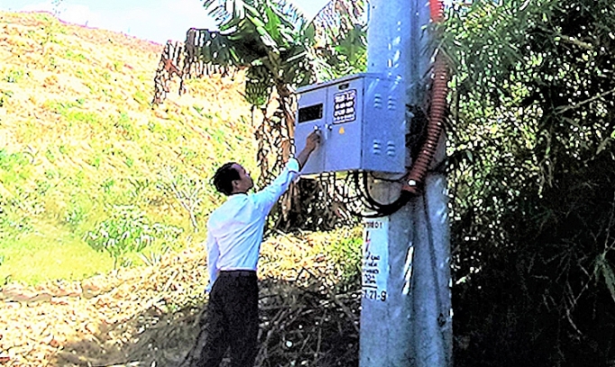 pc khanh hoa dau tu phu kin luoi dien quoc gia vung lom huyen nui khanh son