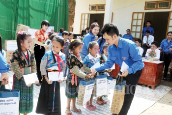 Tuổi trẻ Báo Công Thương: Ấm áp các hoạt động thiện nguyện