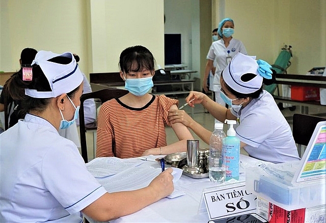 Bảo đảm đủ vaccine và hoàn thành tiêm cho trẻ em từ 5 tuổi đến dưới 12 tuổi trước tháng 9 năm 2022