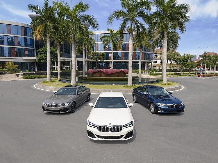 BMW 5 Series mới chính thức ra mắt tại Việt Nam