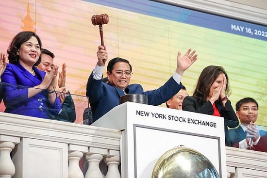 thu tuong pham minh chinh tham quan lam viec tai san giao dich chung khoan lon nhat the gioi tai new york