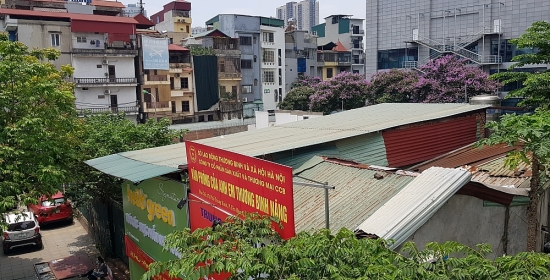 them mot phien ban biet thu tai tieng quan cau giay bat luc truoc sai pham o 169 trung kinh