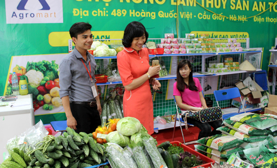 Lấy lại niềm tin từ người tiêu dùng