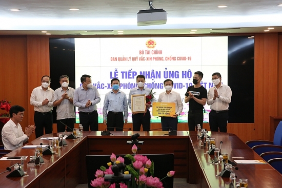 sun group ung ho 320 ty dong cho quy vacxin phong chong dich covid19 cua chinh phu