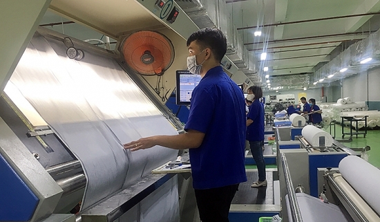 nganh det may gong minh duy tri san xuat