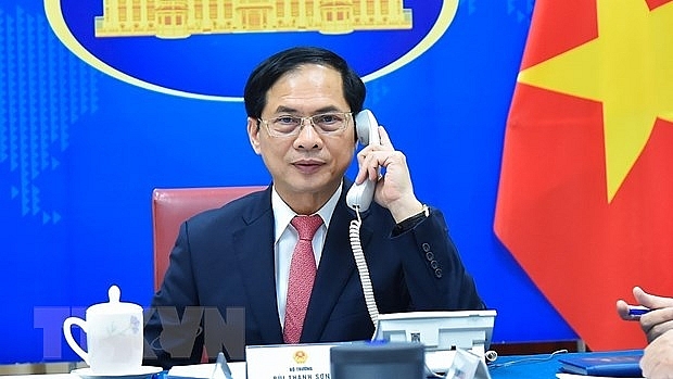 Bộ trưởng Ngoại giao Bùi Thanh Sơn điện đàm