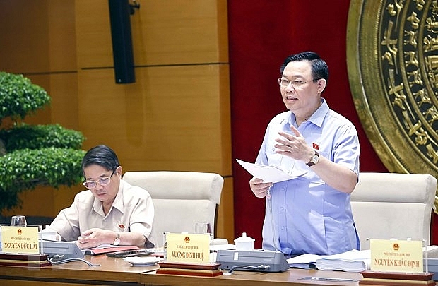 Chủ tịch Quốc hội Vương Đình Huệ phát biểu