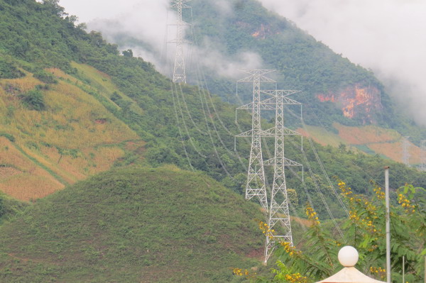 Bảo đảm tiến độ công trình đường dây 500kV Sơn La - Lai Châu