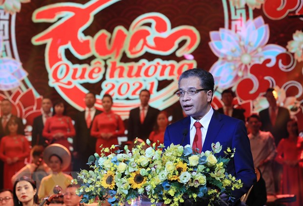Trien khai toan dien, manh me hon cong tac nguoi Viet Nam o nuoc ngoai hinh anh 2