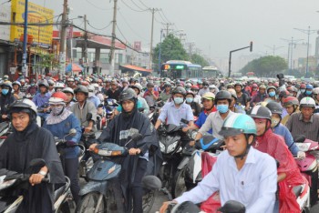 TP. Hồ Chí Minh: Nỗi lo ô nhiễm môi trường - Kỳ II: Khói bụi và nước thải công nghiệp - “kẻ thù” của người dân