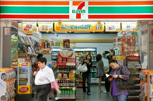 7-Eleven rục rịch tuyển người tại Việt Nam