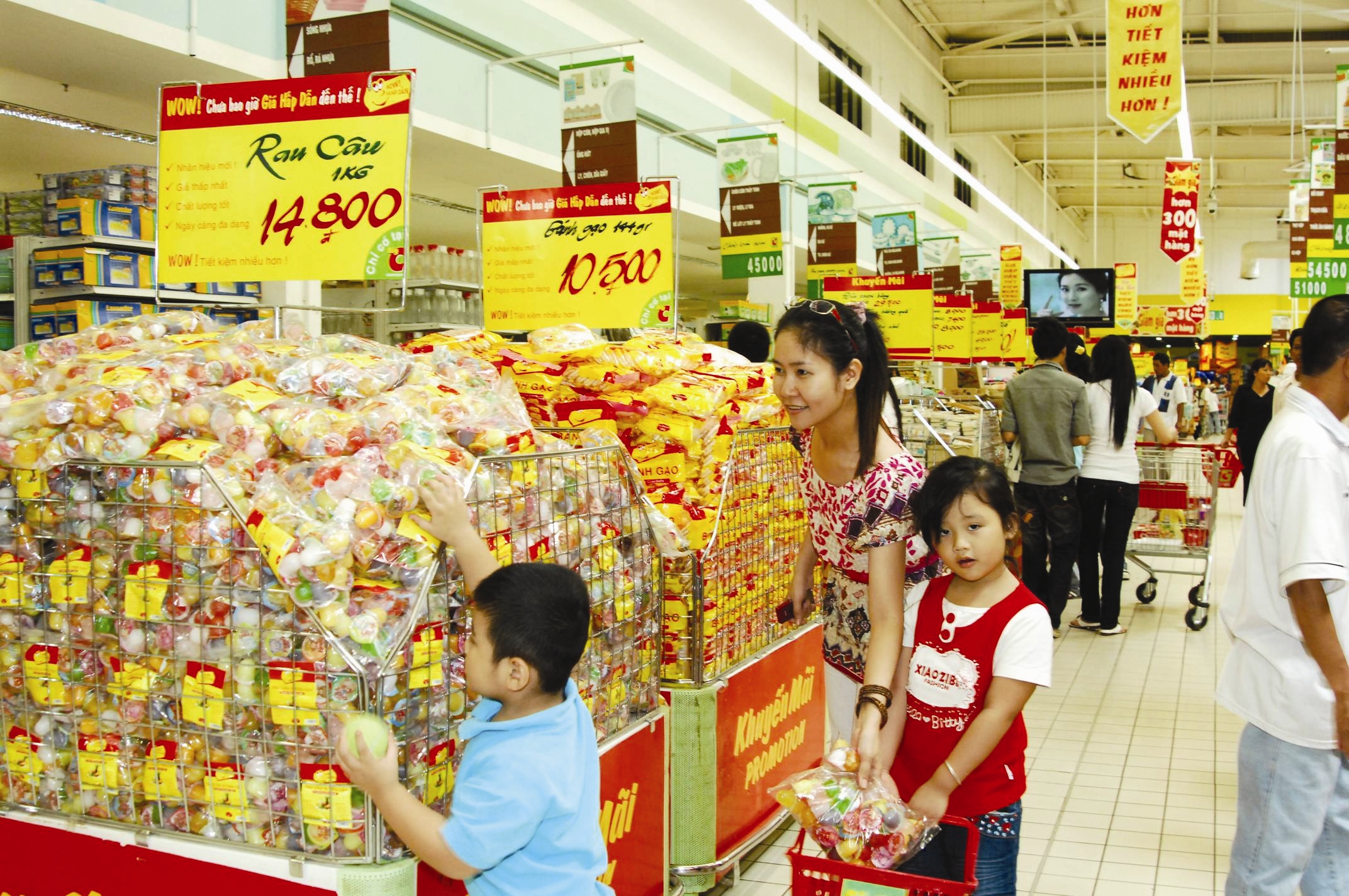 Hàng Tết: Kết nối cung cầu và bình ổn giá