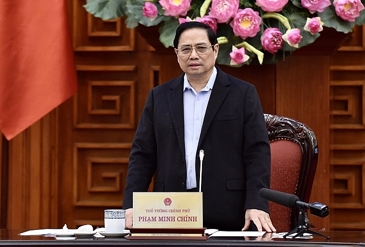 Thủ tướng Phạm Minh Chính:Trước mắt, tập trung chăm lo, bảo đảm cuộc sống người dân sau mưa lũ, không để người dân thiếu ăn, thiếu mặc, “màn trời, chiếu đất”