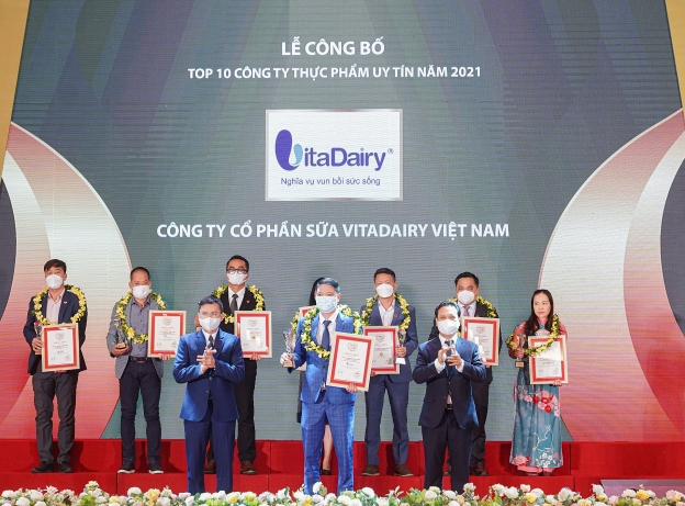VitaDairy Việt Nam xuất sắc lọt Top đầu công ty uy tín ngành thực phẩm đồ uống năm 2021