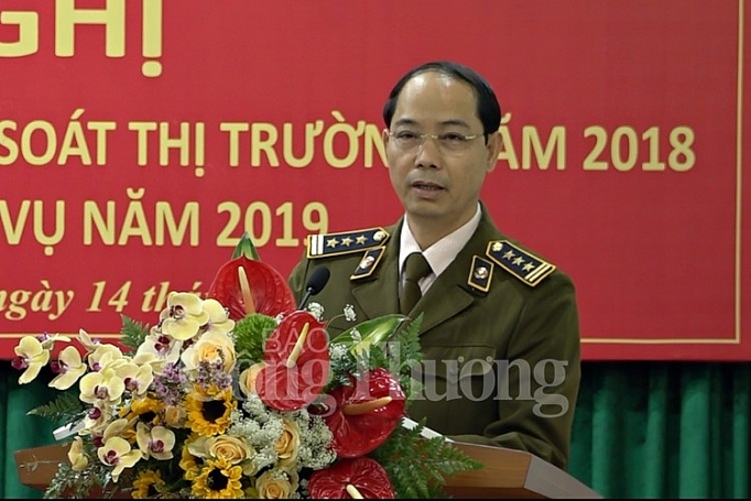quan ly thi truong ha noi tien phong trong cong tac chong buon lau hang gia hang nhai