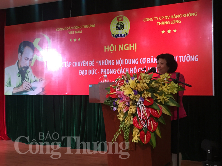 Đoàn viên công đoàn học tập và làm theo tấm gương đạo đức Hồ Chí Minh