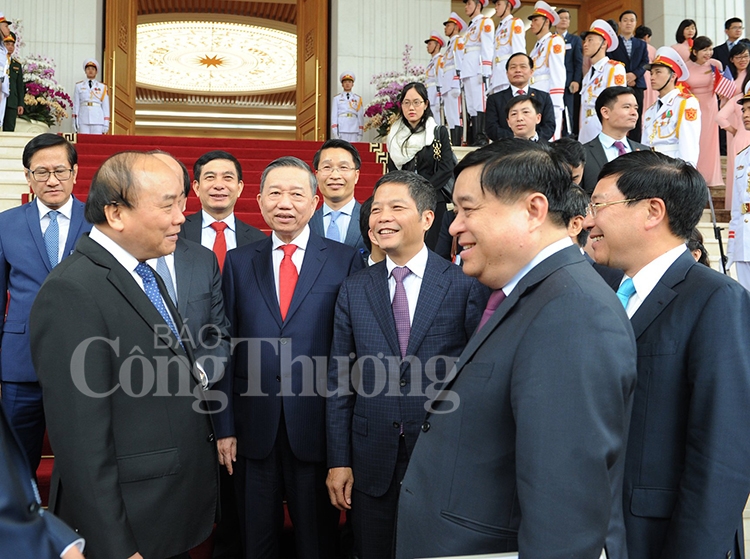 Tổng Bí thư, Chủ tịch nước và Thủ tướng Việt Nam tiếp và làm việc với Tổng thống Hoa Kỳ tong bi thu chu tich nuoc va thu tuong viet nam tiep va lam viec voi tong thong hoa ky