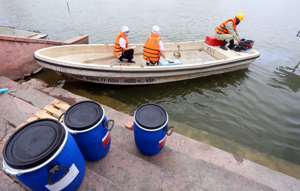 nguoi dan ha noi thich thu sau khi ho ba mau duoc lam sach