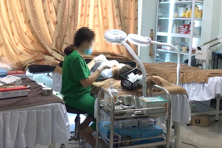 ​ Siết chặt hoạt động phẫu thuật thẩm mỹ