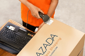 lazada doc quyen phan phoi truc tuyen my pham cao cap m a c tai viet nam