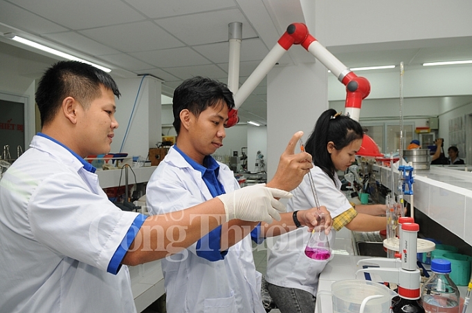atiga cuoc choi cua nhung doanh nghiep san sang don nhan co hoi va thach thuc