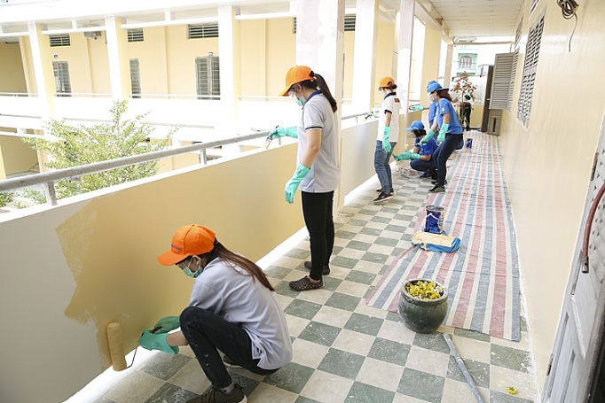 AkzoNobel chú trọng hỗ trợ giáo dục và bồi dưỡng thế hệ trẻ Việt Nam
