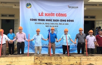 heineken viet nam ho tro cong trinh nuoc cho cong dong tai lai chau