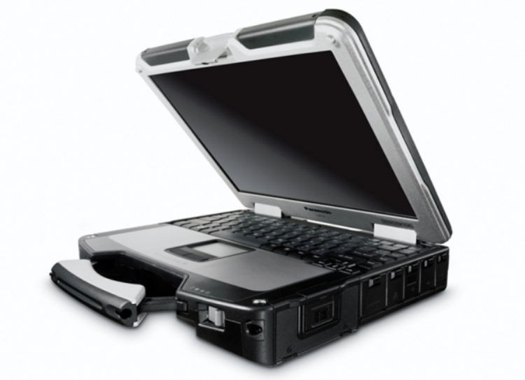 Panasonic trình làng Toughbook 31 pin khủng 27 giờ