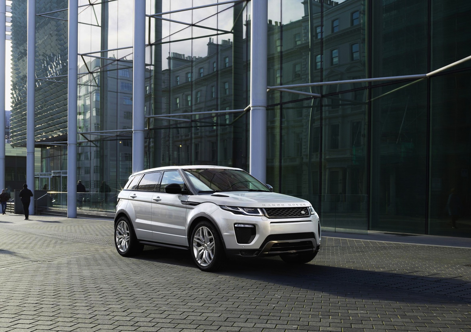 Động cơ diesel mới cho Range Rover Evoque