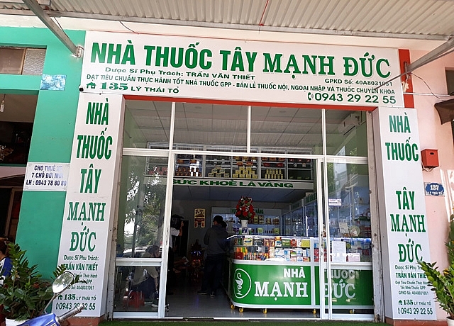 dak lak phat hien nha thuoc gam 2000 khau trang y te du bao het hang