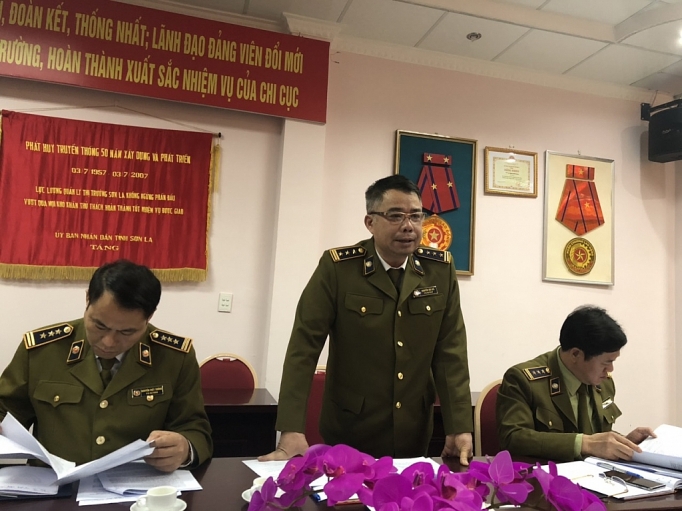 son la rut giay phep kinh doanh co so doi gia ban khau trang
