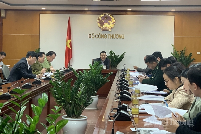 som ban hanh nghi dinh moi ve xu phat vi pham dau khi xang dau va khi
